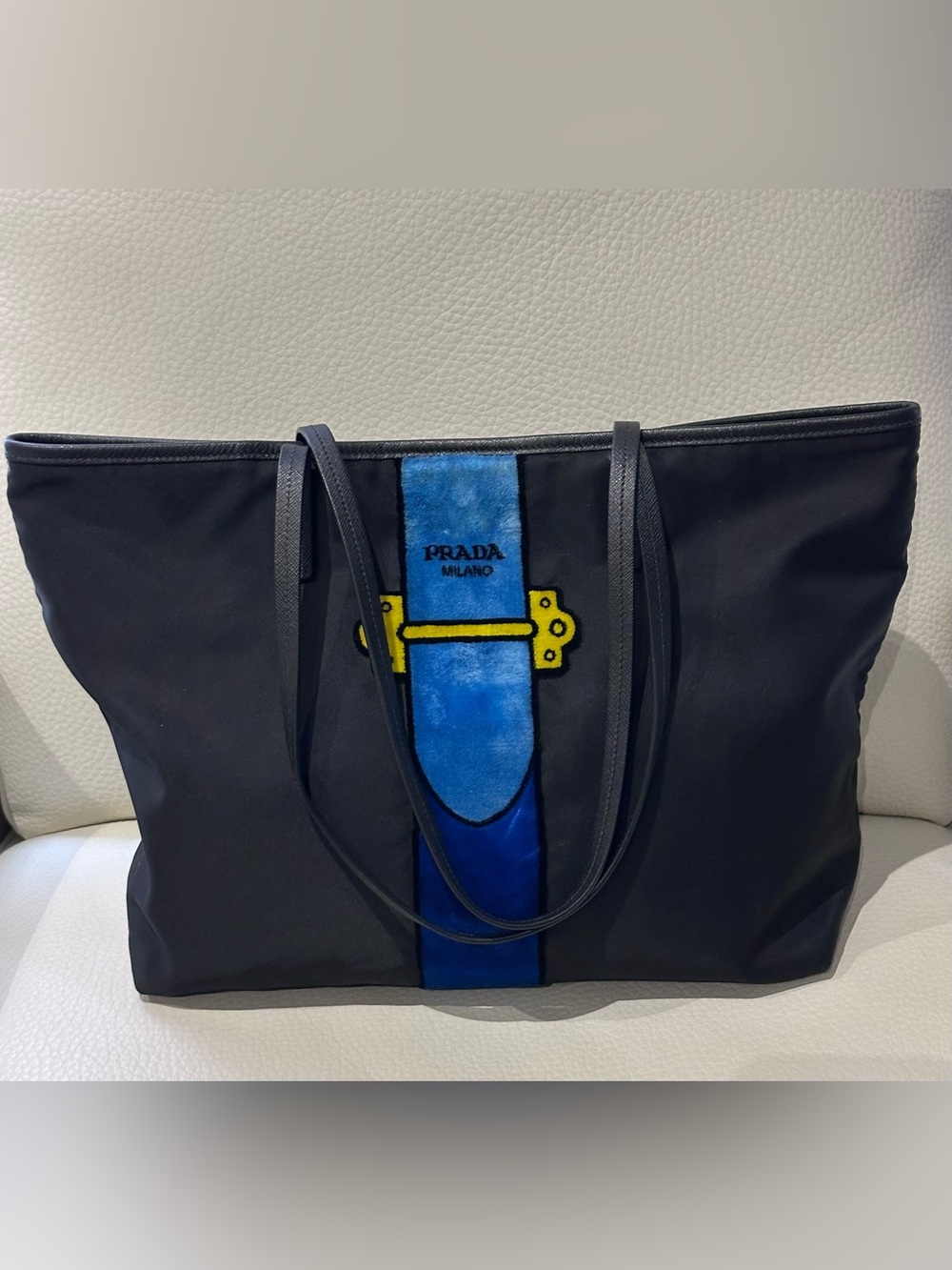 Prada Tessuto Nylon Ricamo tote bag - Picture 4 of 16